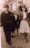 Roberto Baamonde Robles y sobrina en 1945